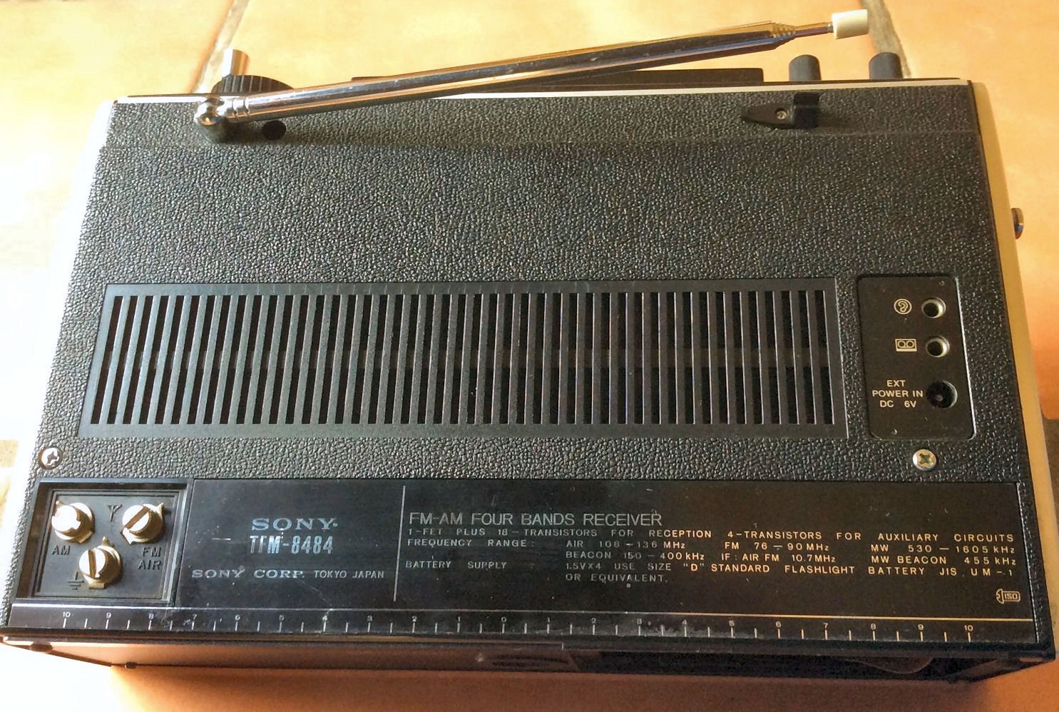 Sony TFM-8484