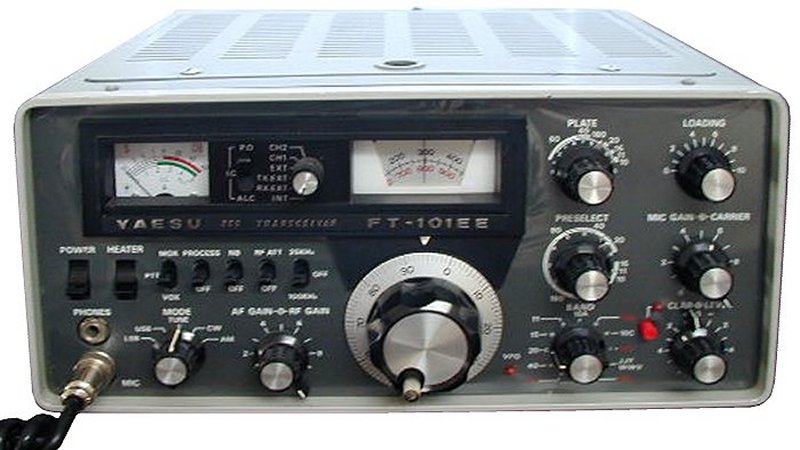 Yaesu FT-101EE